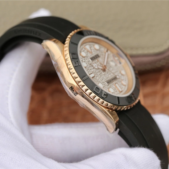 YACHT MASTER 1 GOLDEN DIAMOND DIAL RUBBER STRAP 40MM m126655-0005
