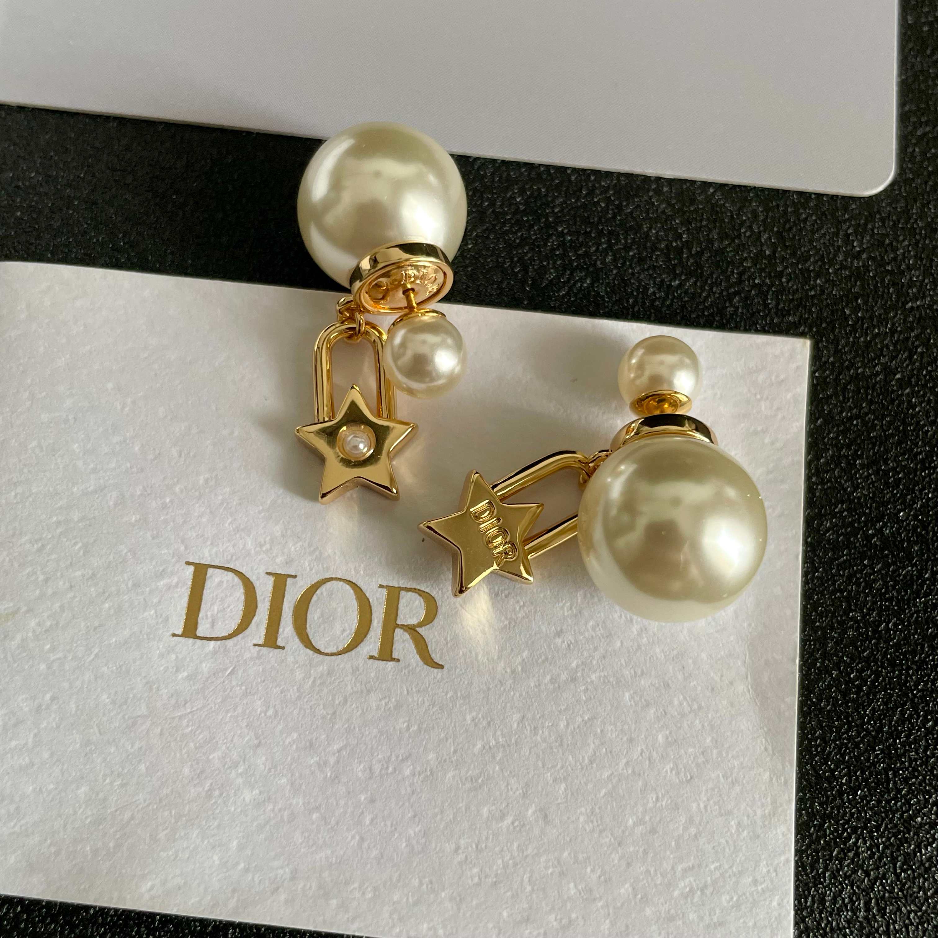 DIOR EARRING 65