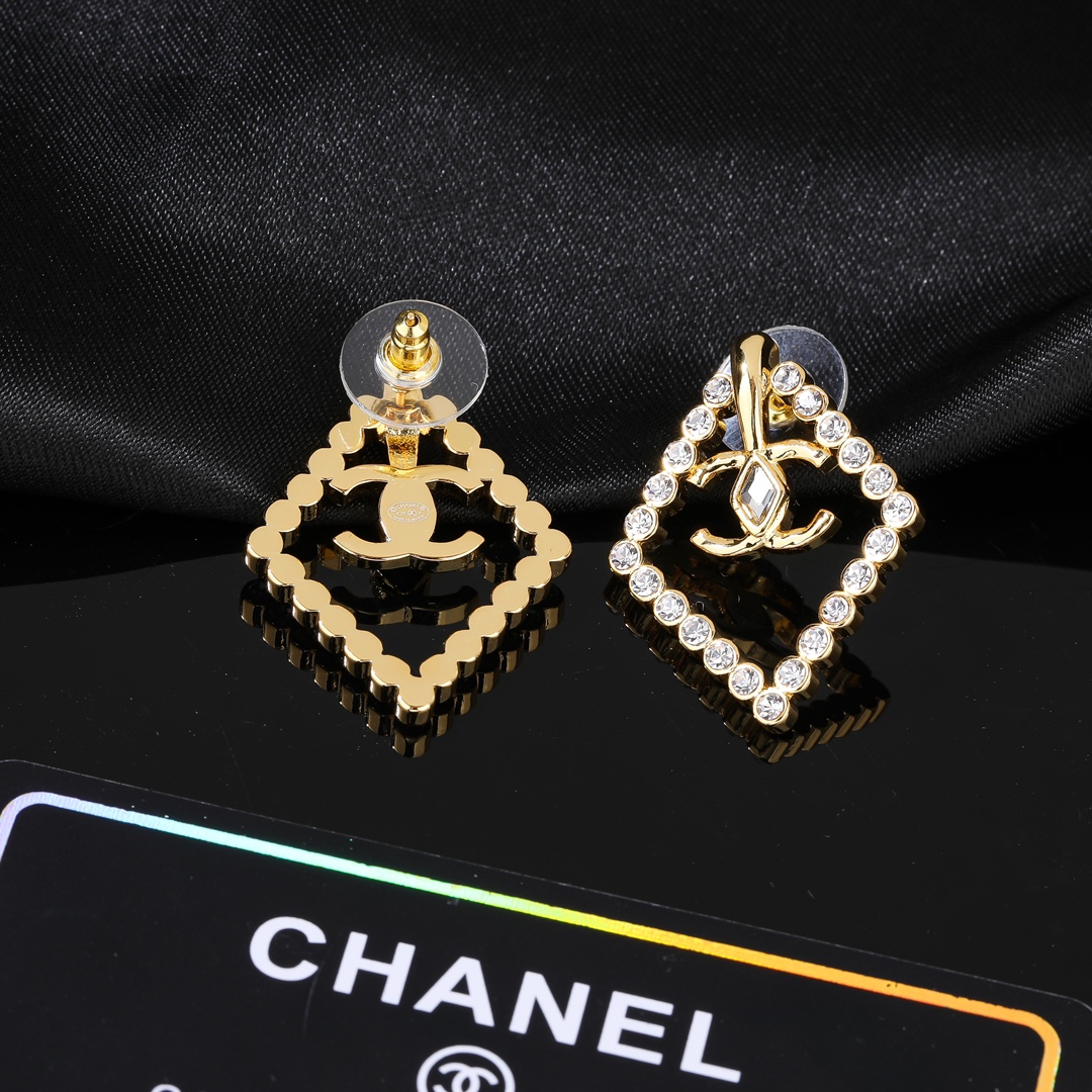 Chanel Earring