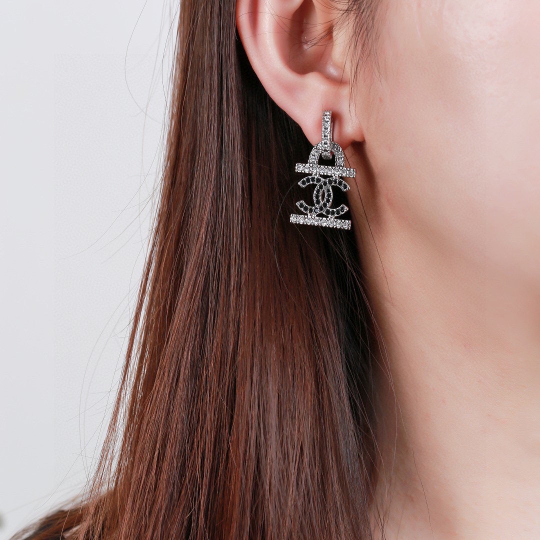 Chanel Earring