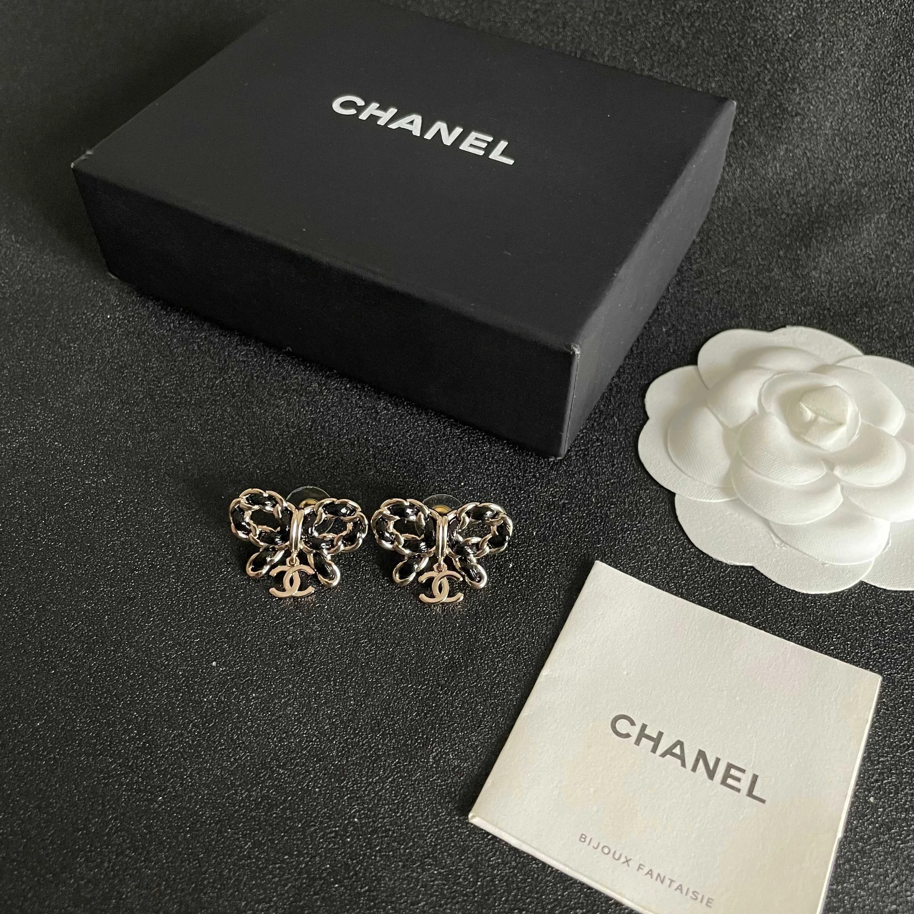 Chanel Earring