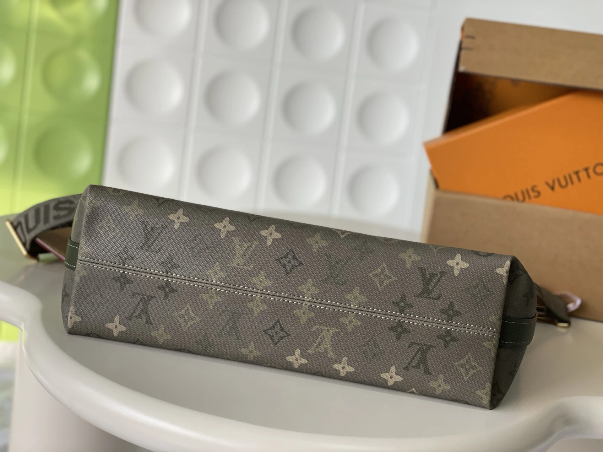 LV METIS