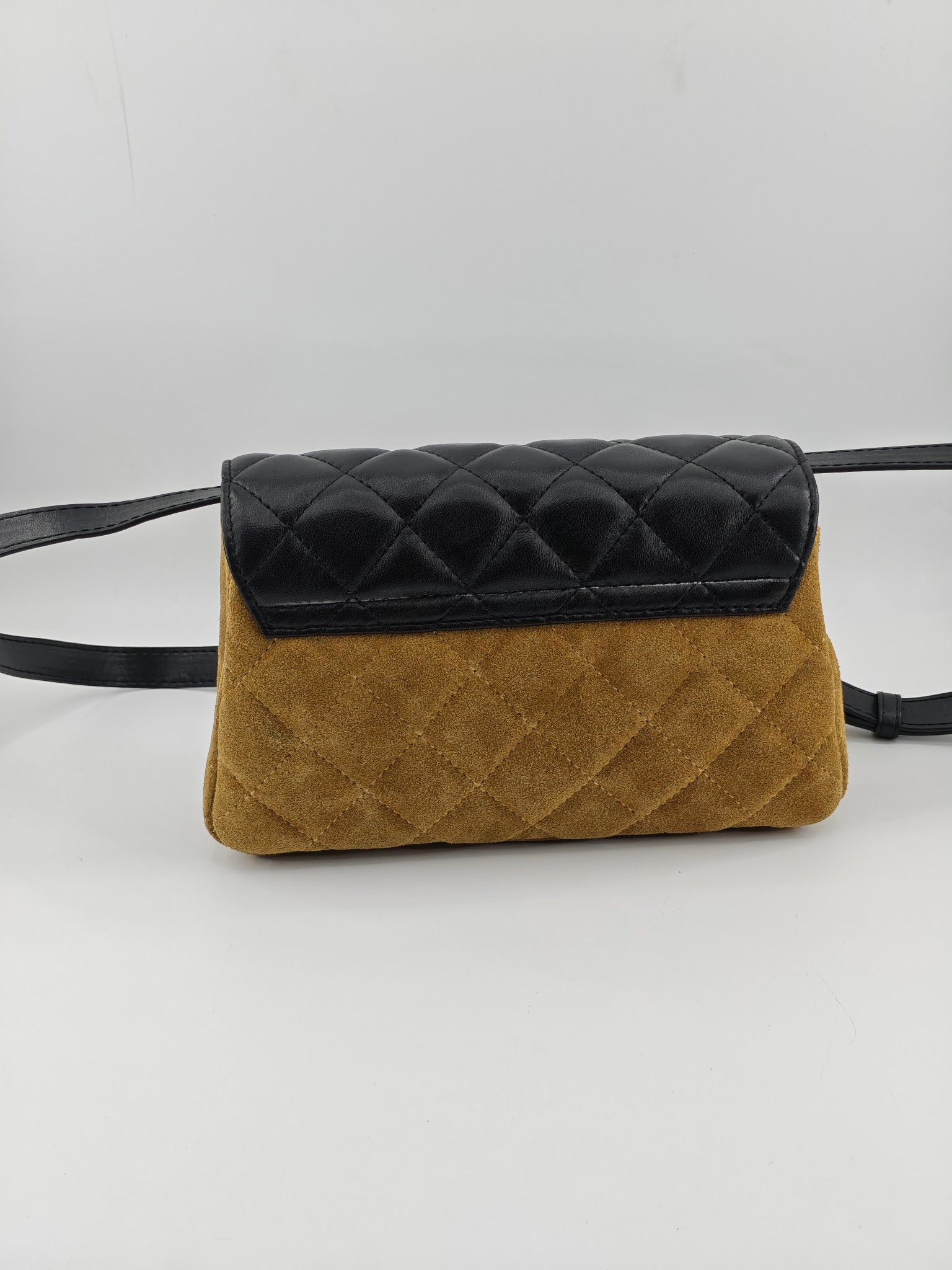 Chanel 25a Crossbody Bag