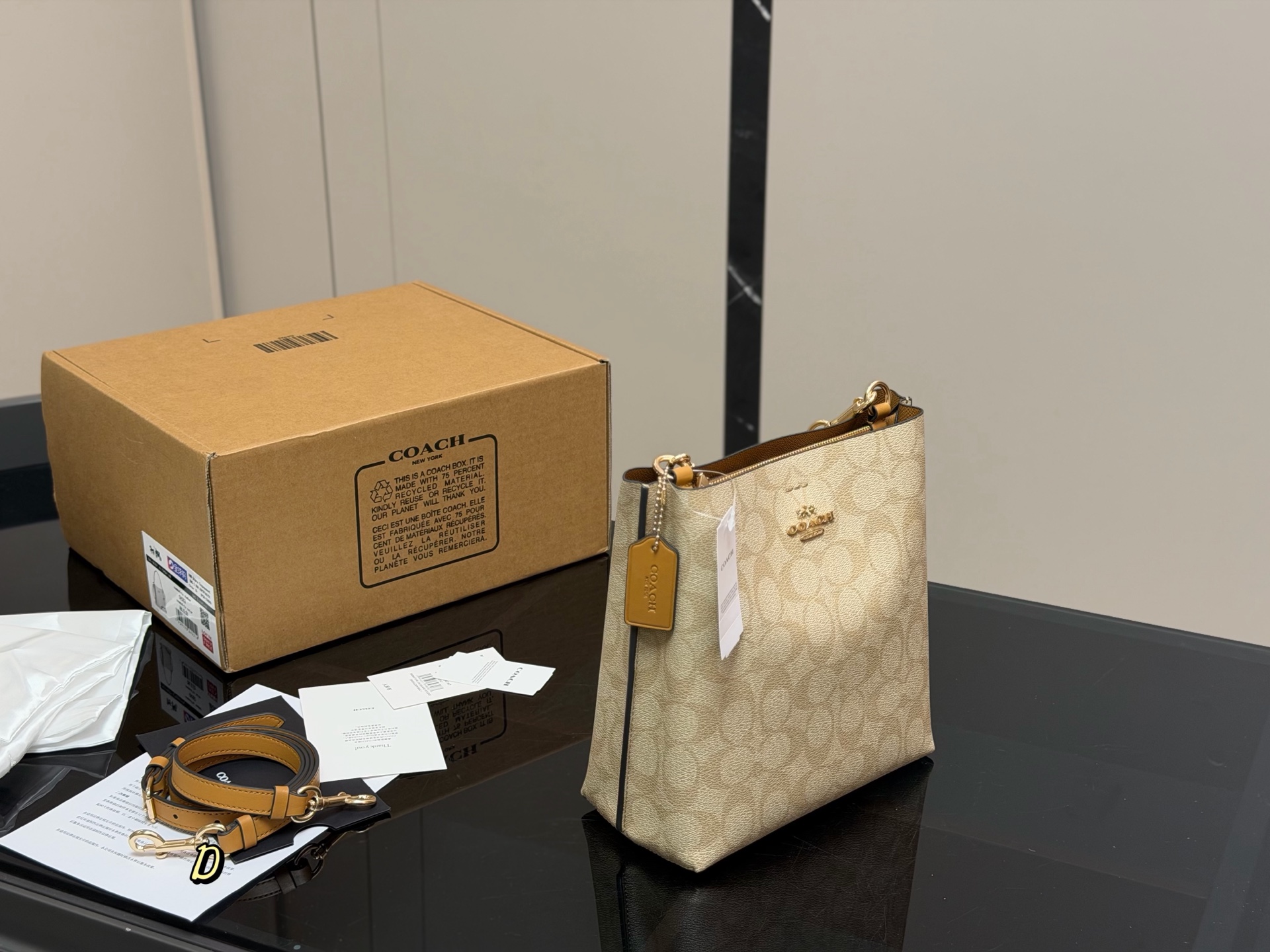 Coach Mollie Bucket Bag
