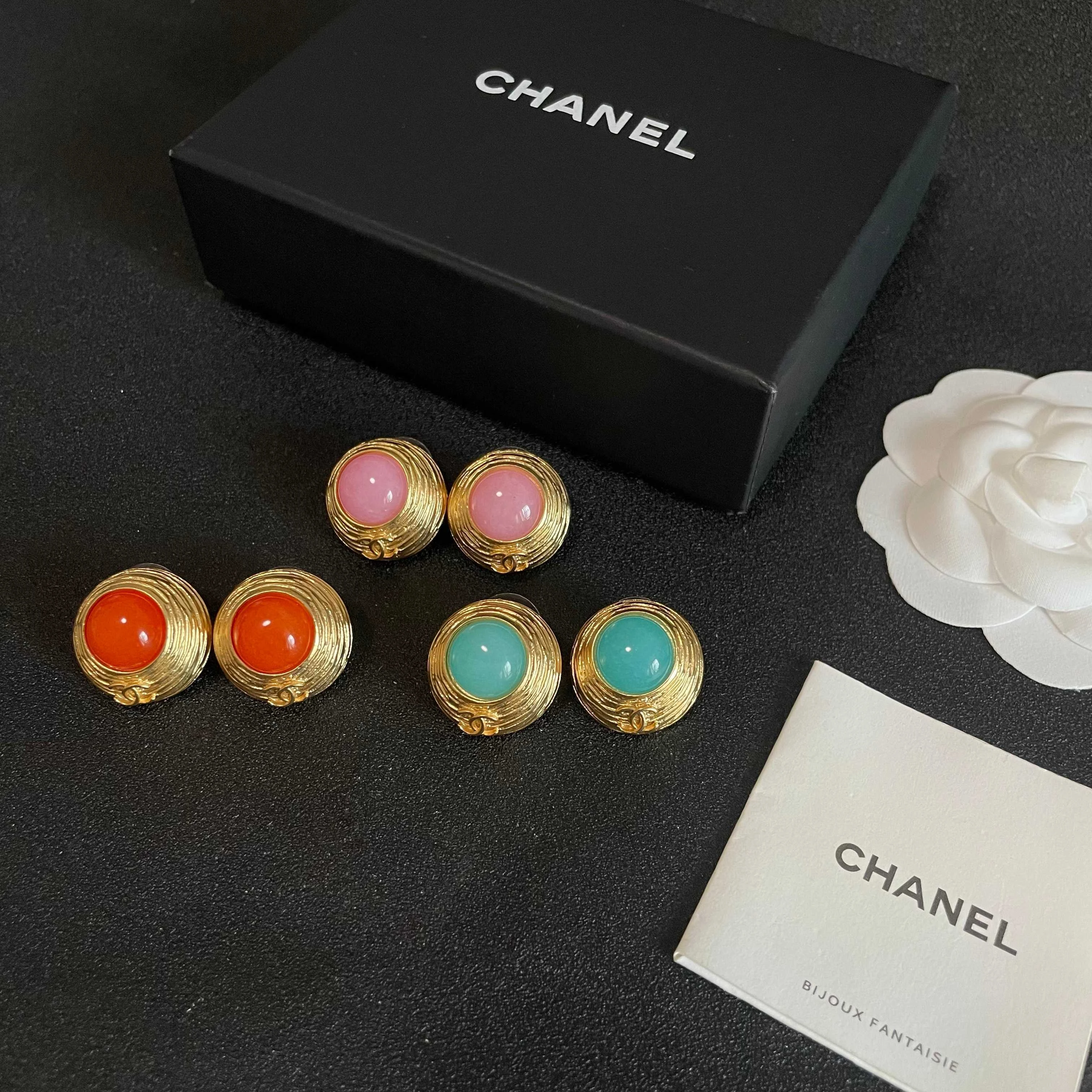 Chanel Earring