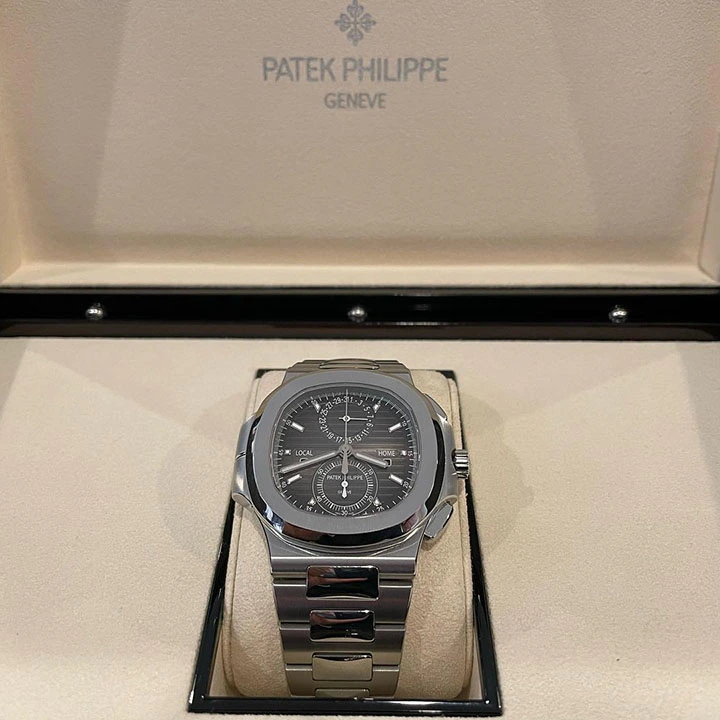 5990/1A-001 - Patek Philippe NAUTILUS