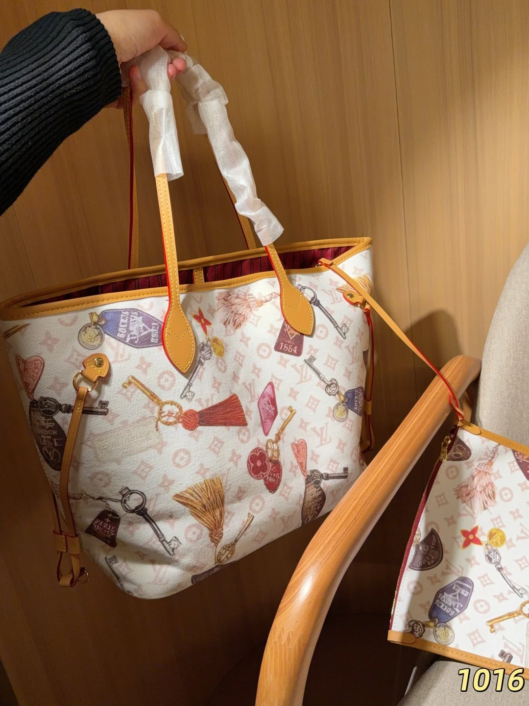 LV Neverfull