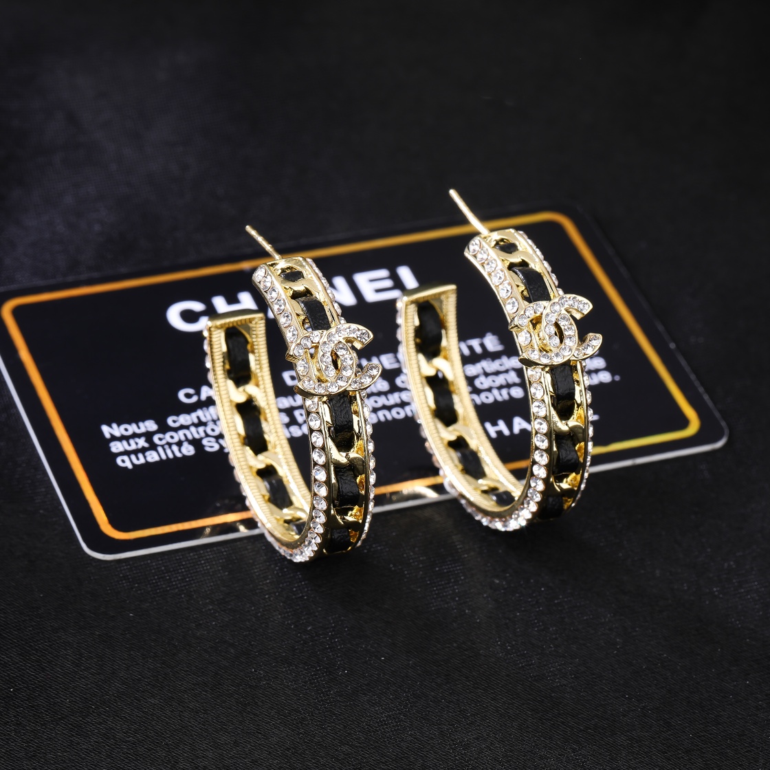 Chanel Earring