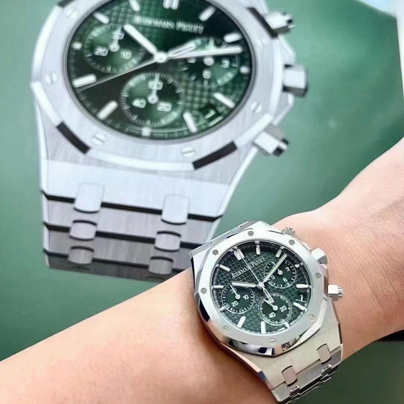 ROYAL OAK SELFWINDING CHRONOGRAPH 50TH ANNIVERSARY -26240ST