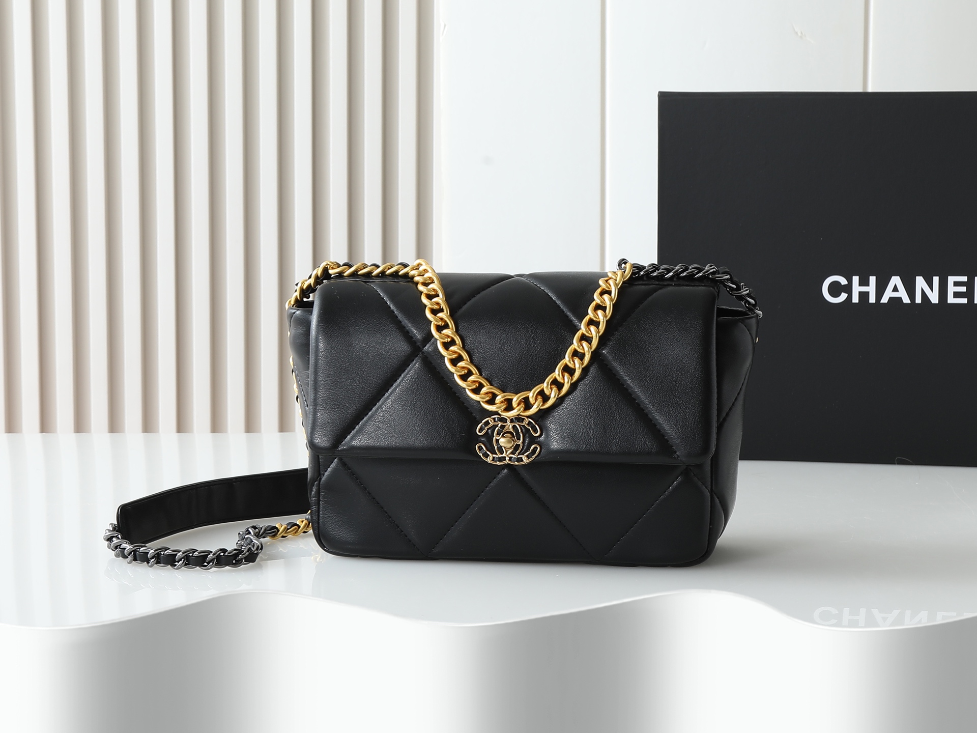 Chanel 19Bag