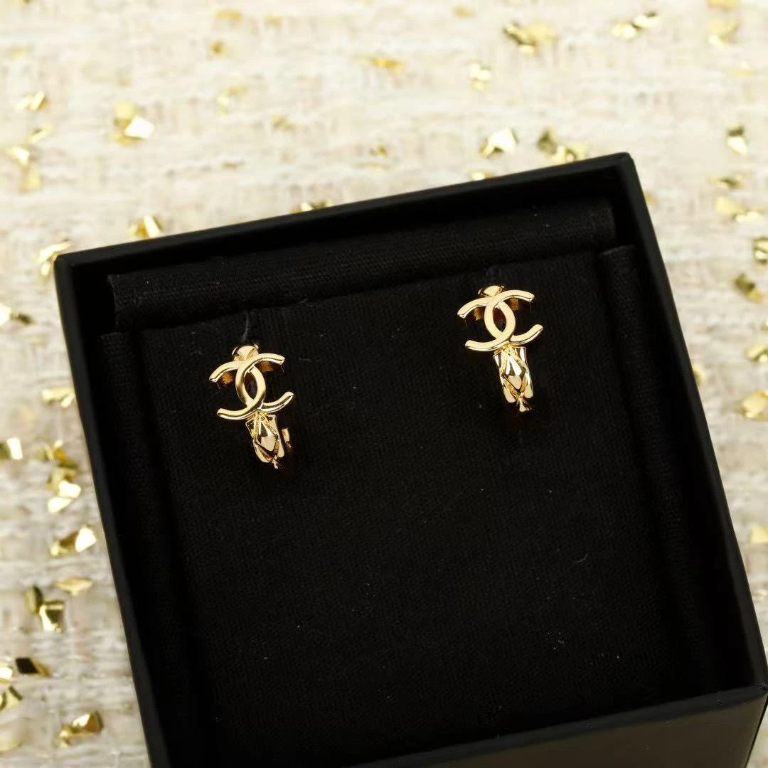 Chanel Earring