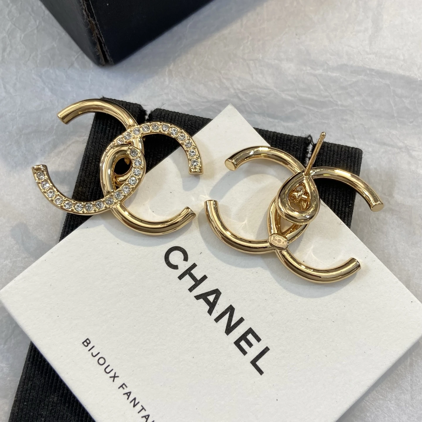 Chanel Earring