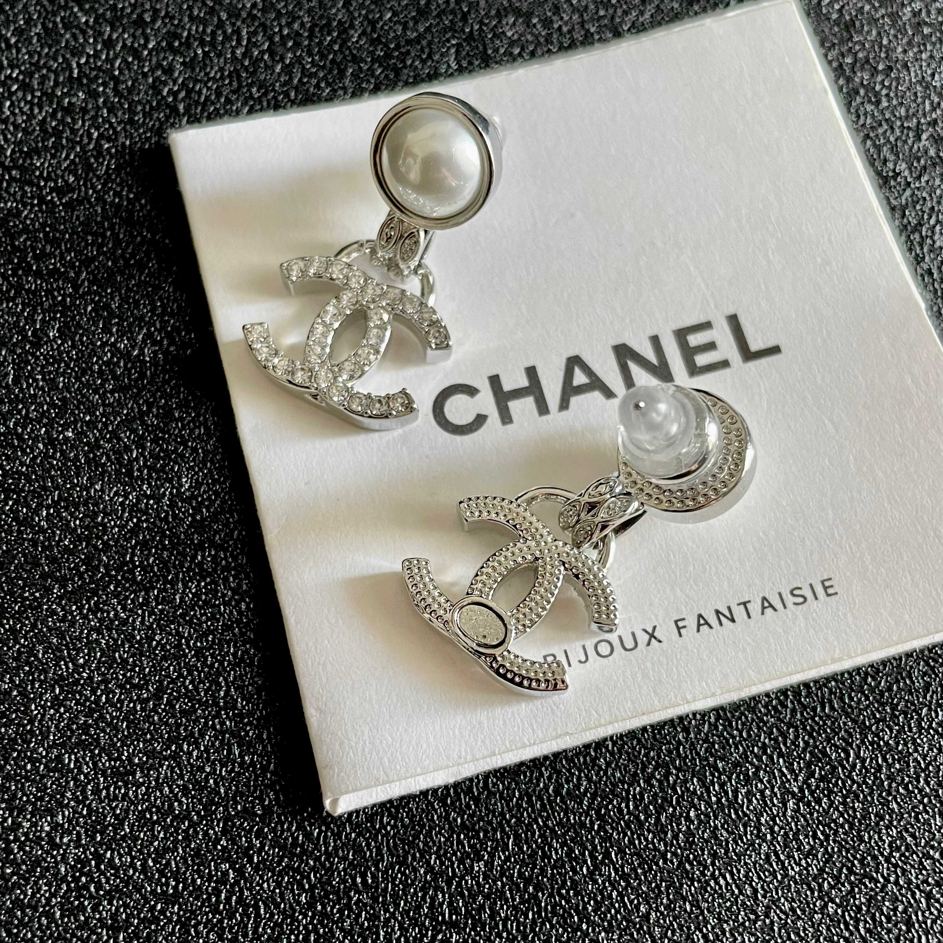 Chanel Earring 17