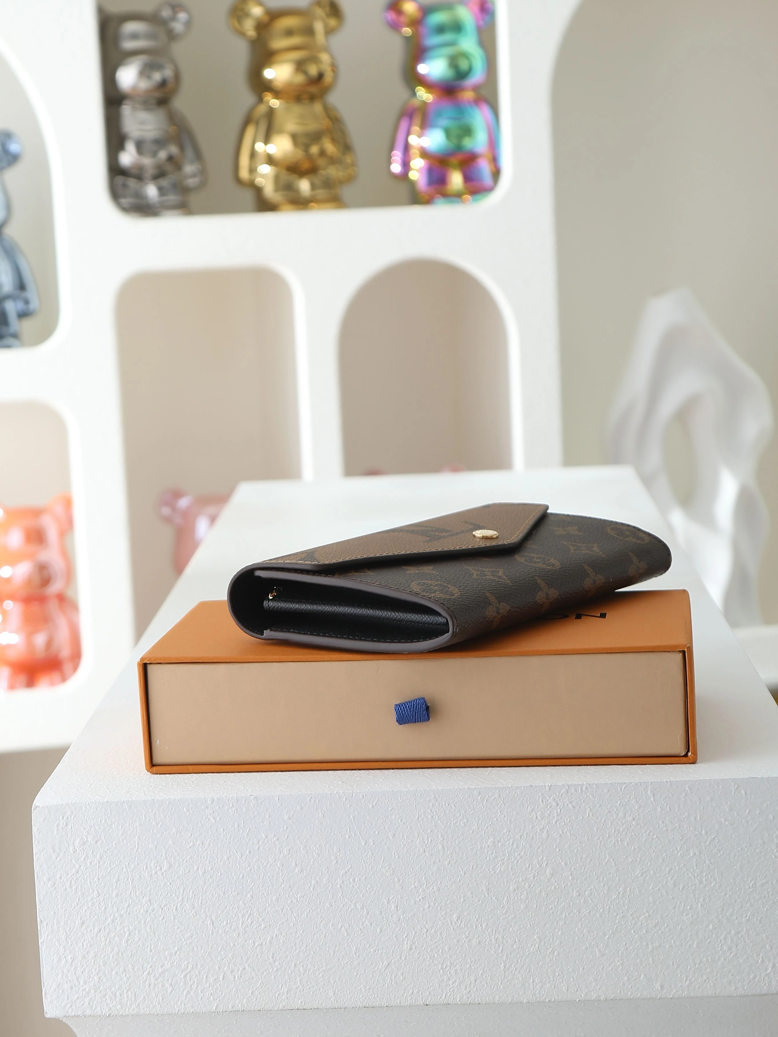 LV Wallet