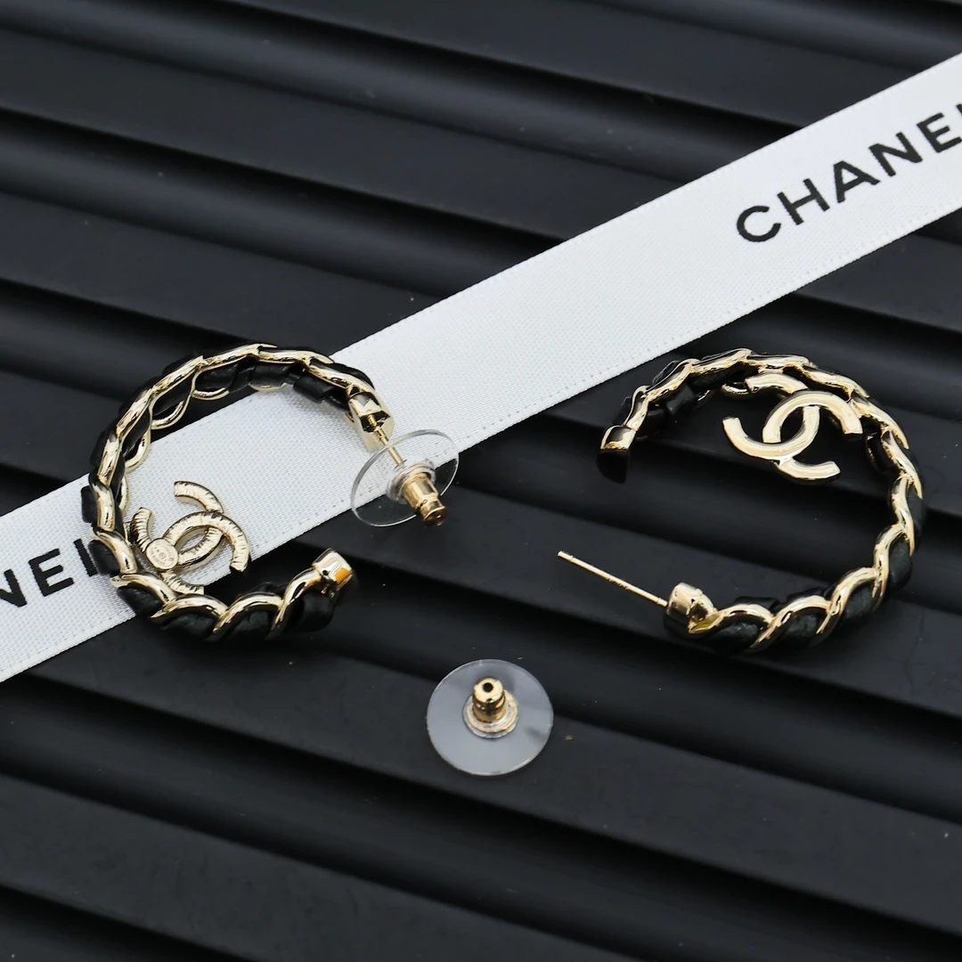 Chanel Earring