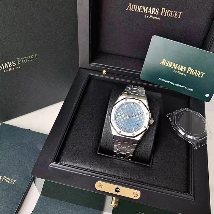 ROYAL OAK SELFWINDING 50TH ANNIVERSARY Ref. 15550ST.OO.13560(AAAAA version)