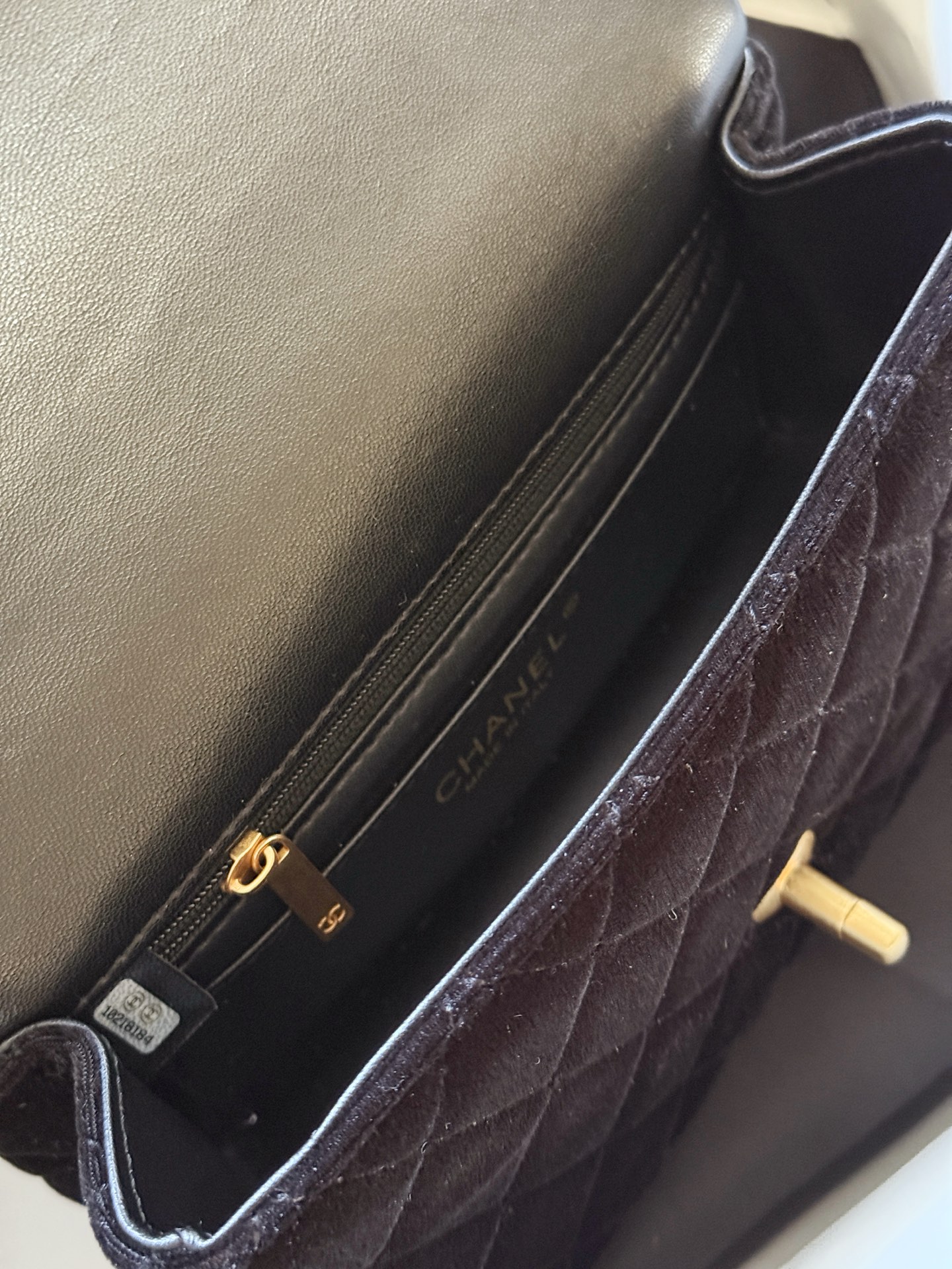 Chanel 25k Velvet