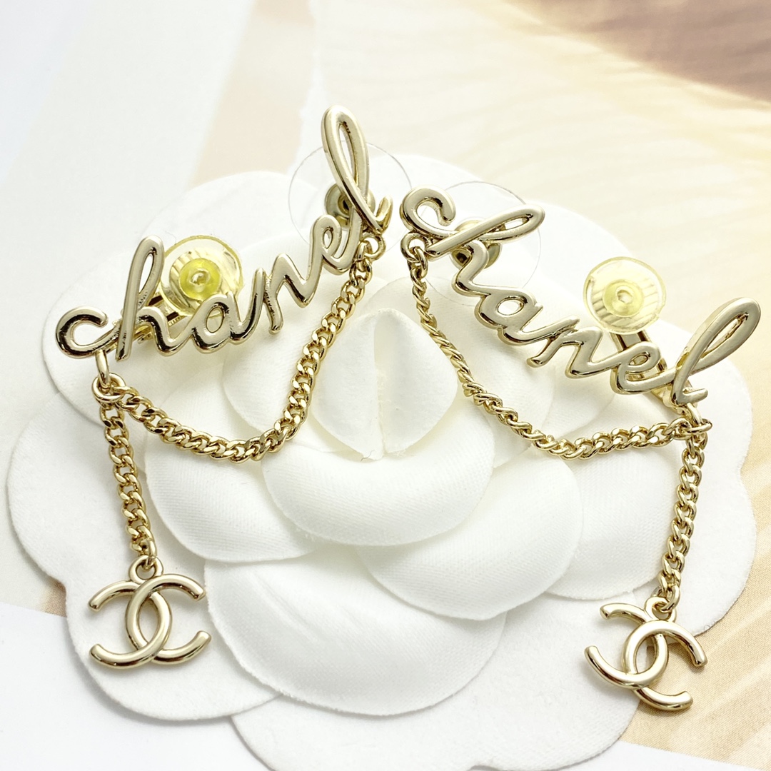 Chanel Earring