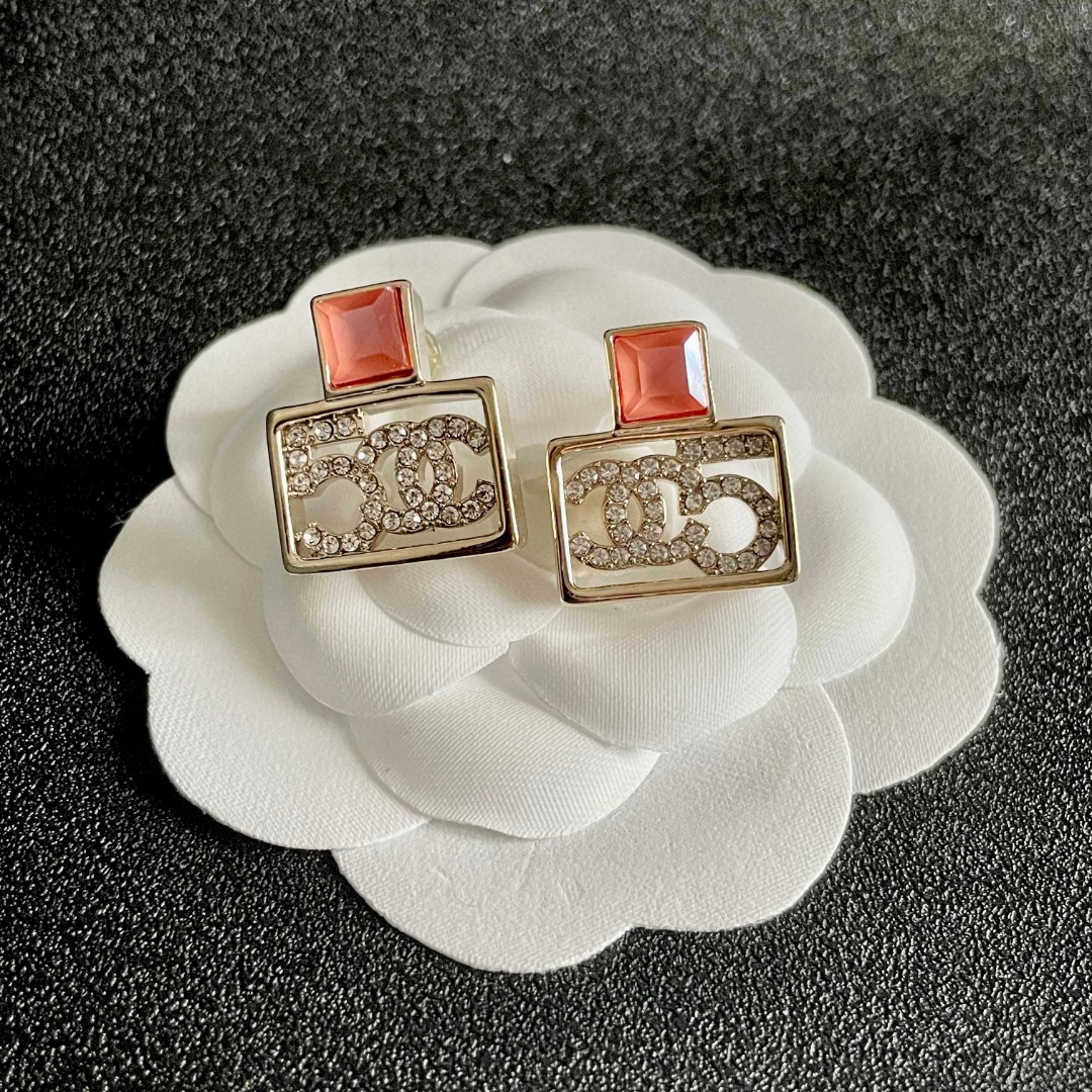 Chanel Earring 7