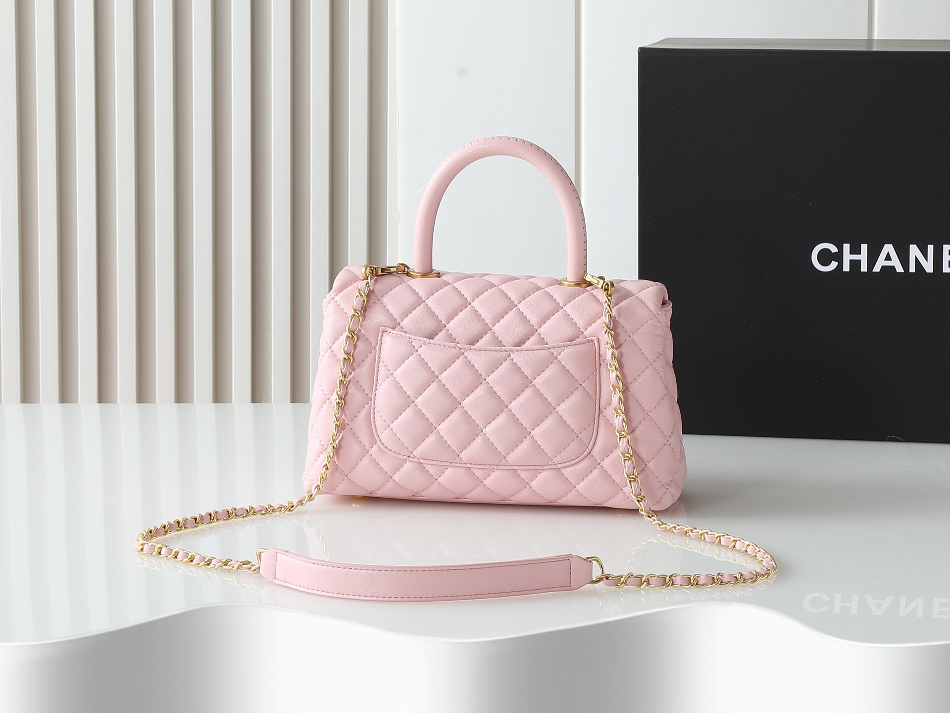 Chanel Cocohandle