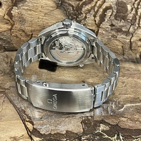 Seamaster Planet Ocean Co-Axial Master Chronometer 215.30.40.20.01.001(AAAAA version)