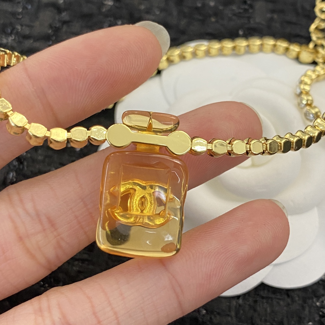 Chanel Earring
