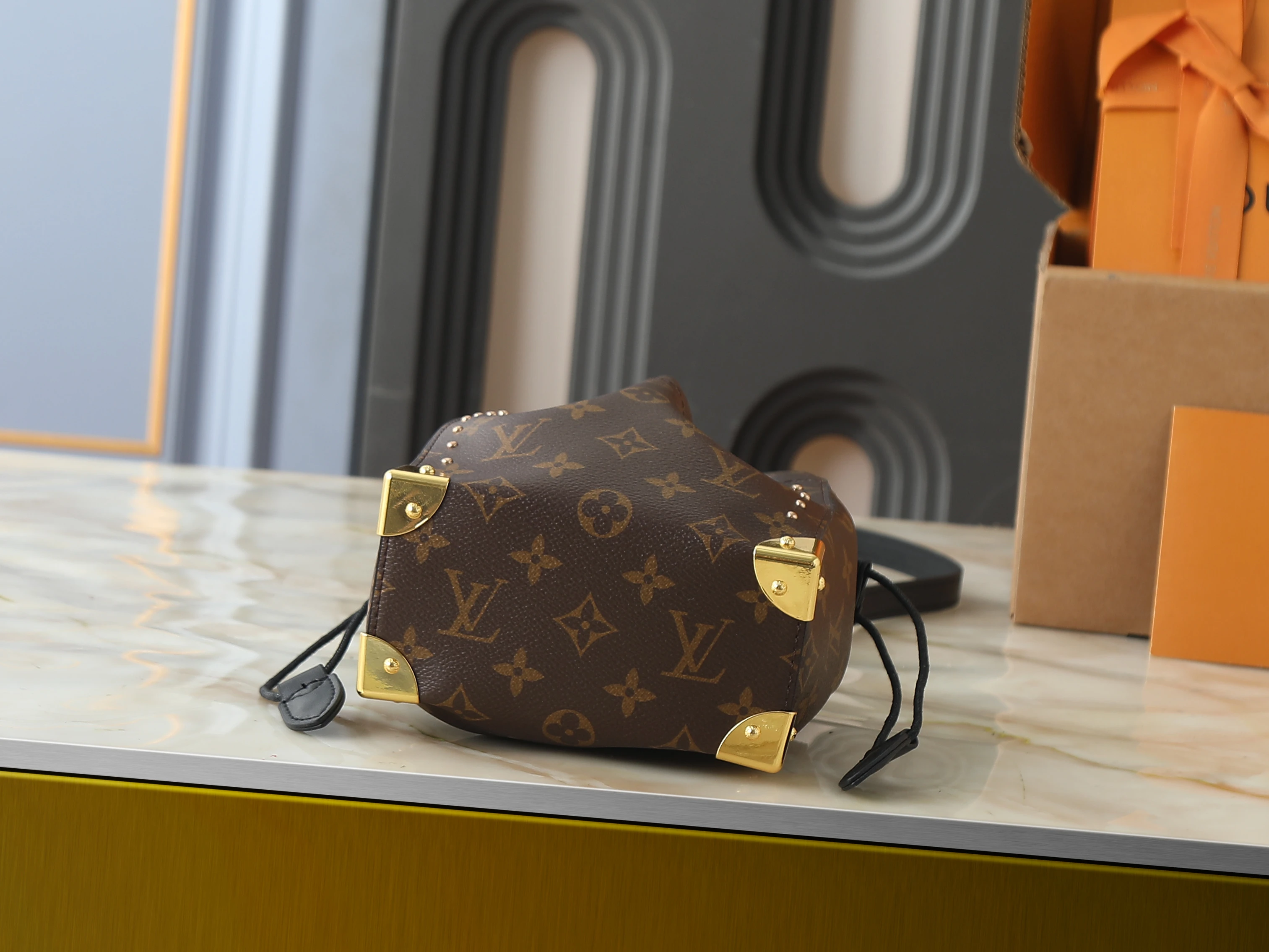 Nano Noé Trunk