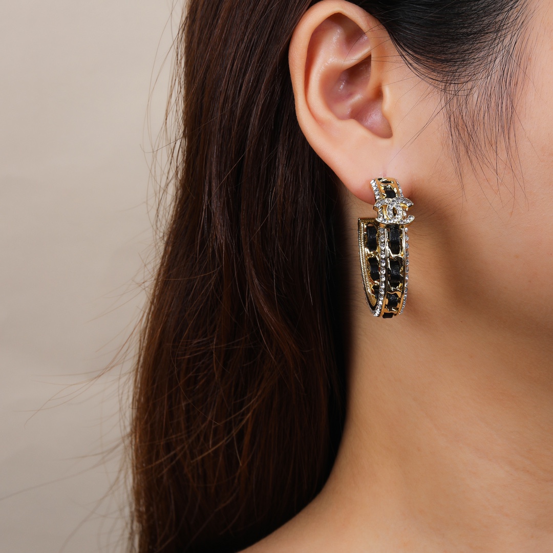 Chanel Earring