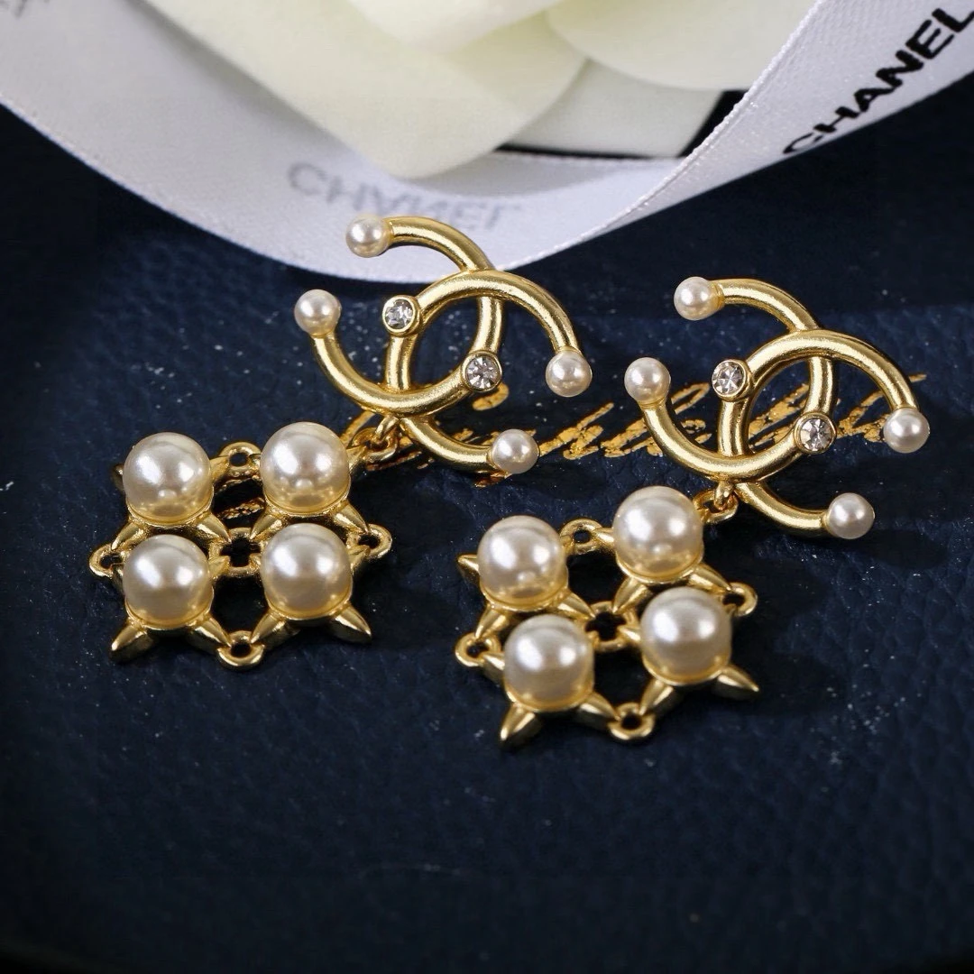 Chanel Earring
