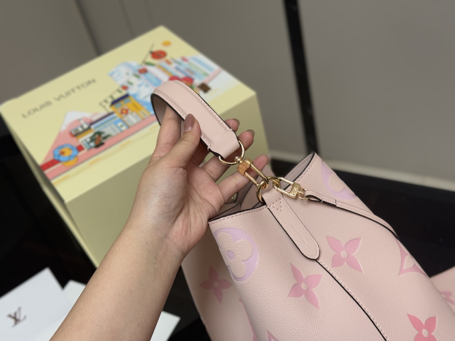 LV Bucket Bag