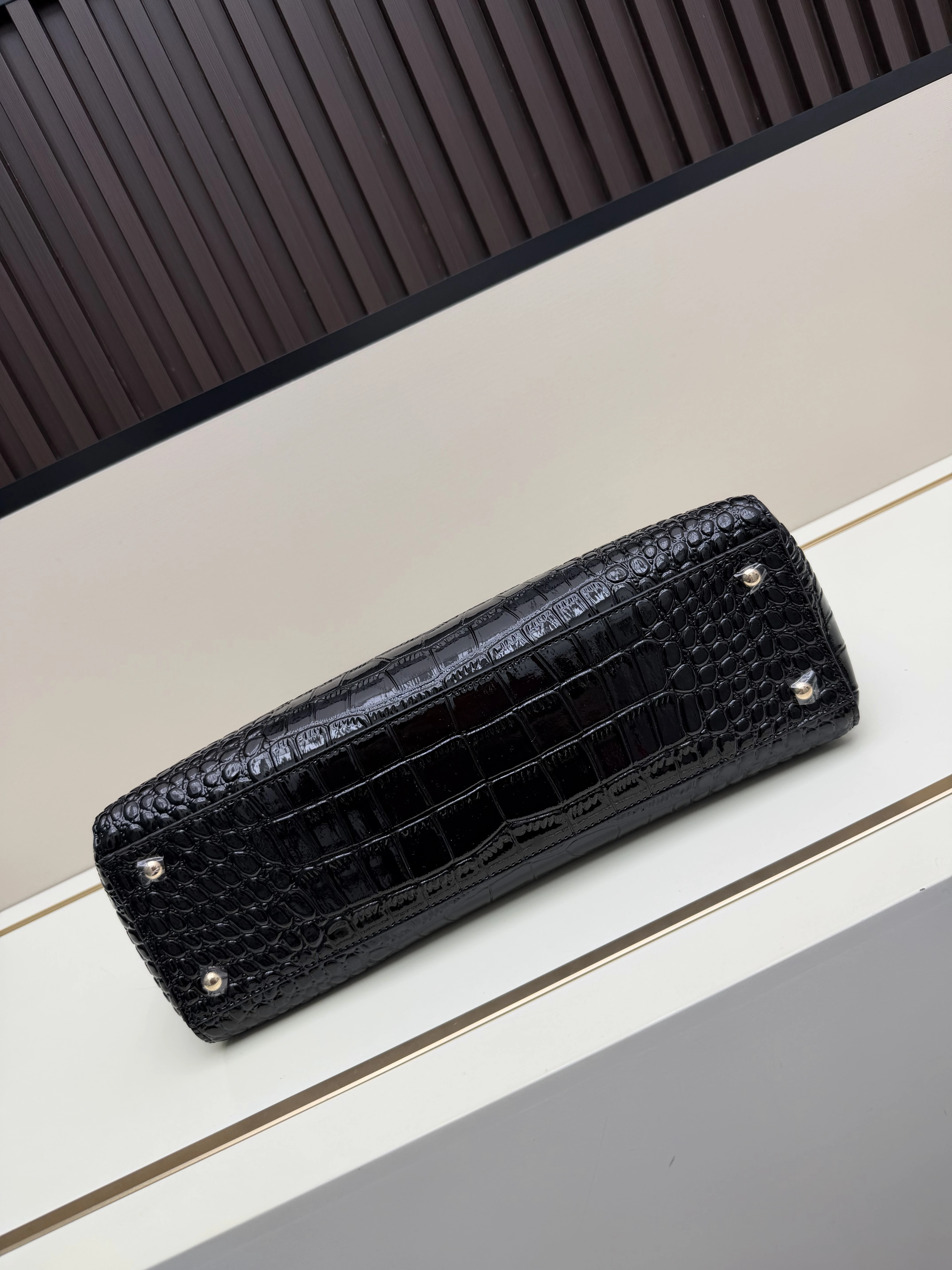 Chanel 2026 SS Crocodile Cowhide Tote Bag