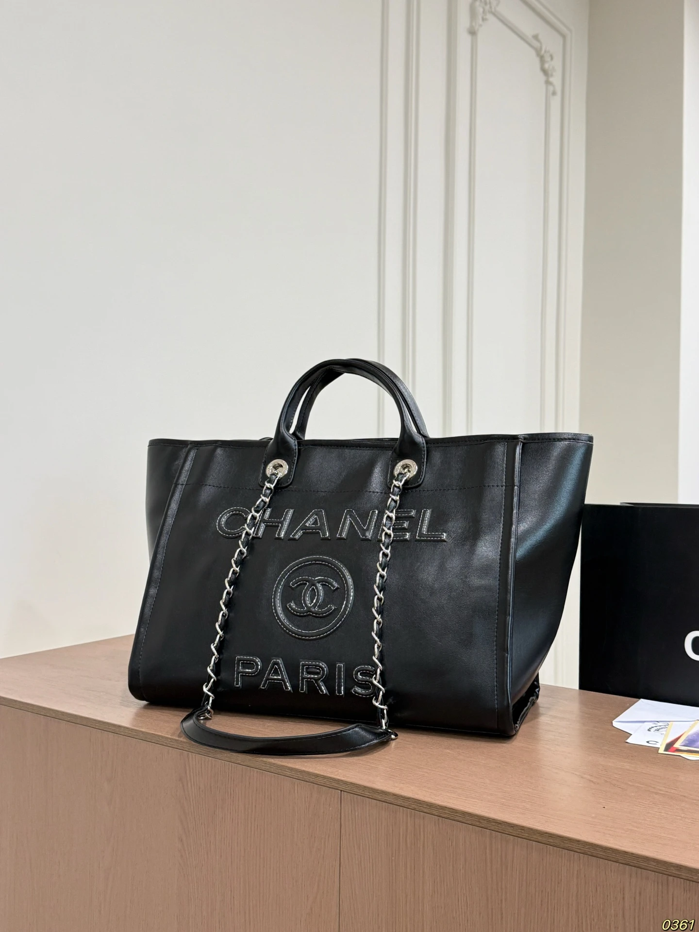 Chanel Tote Bag