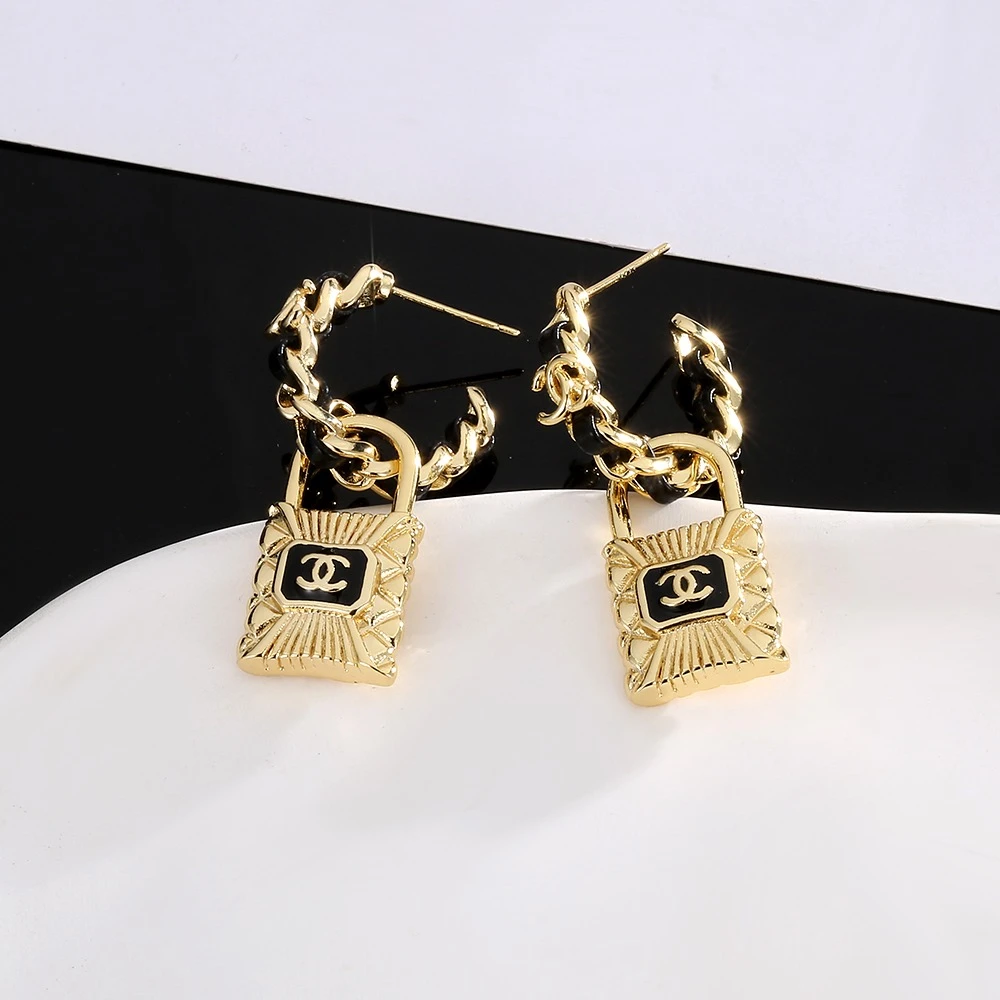 Chanel Earring