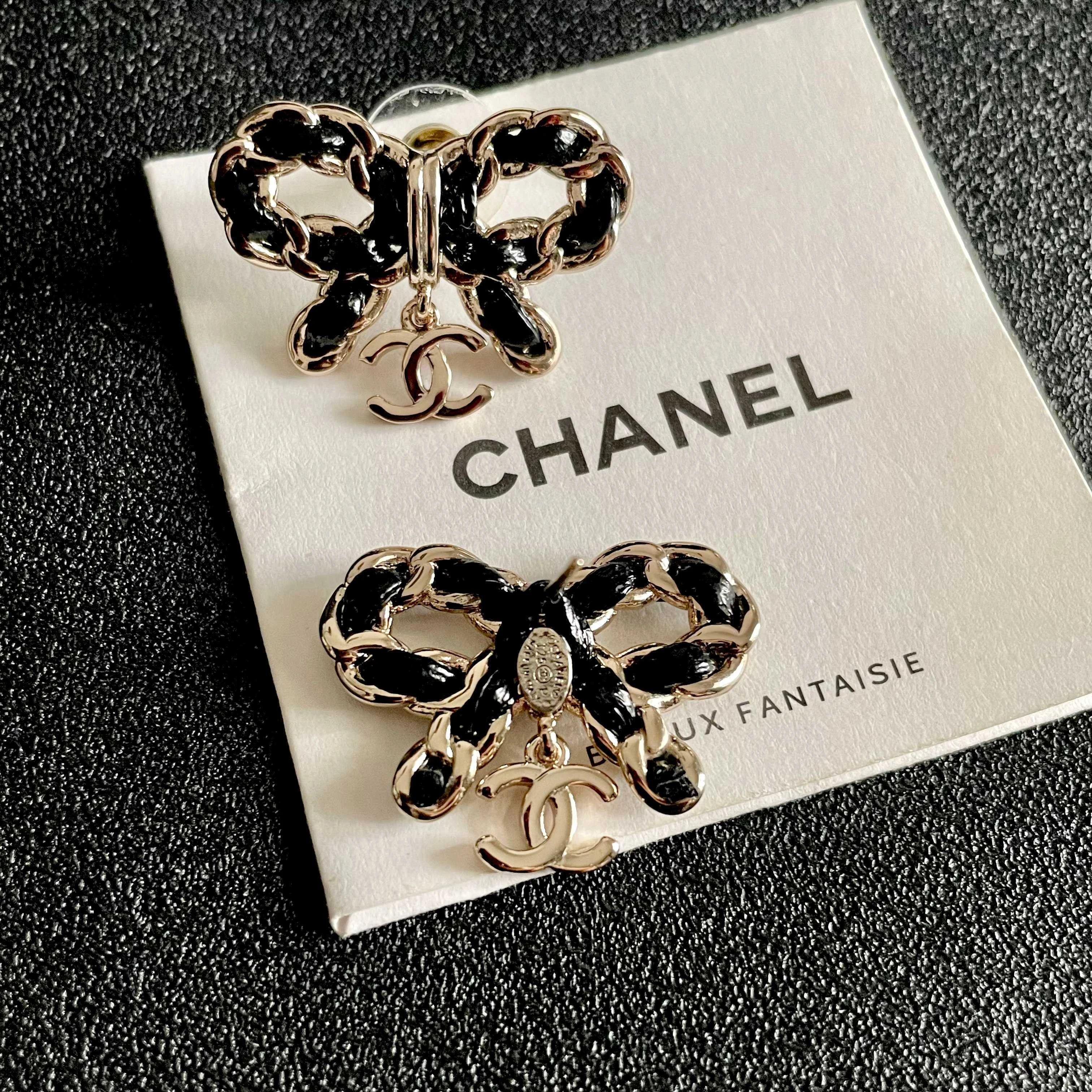 Chanel Earring