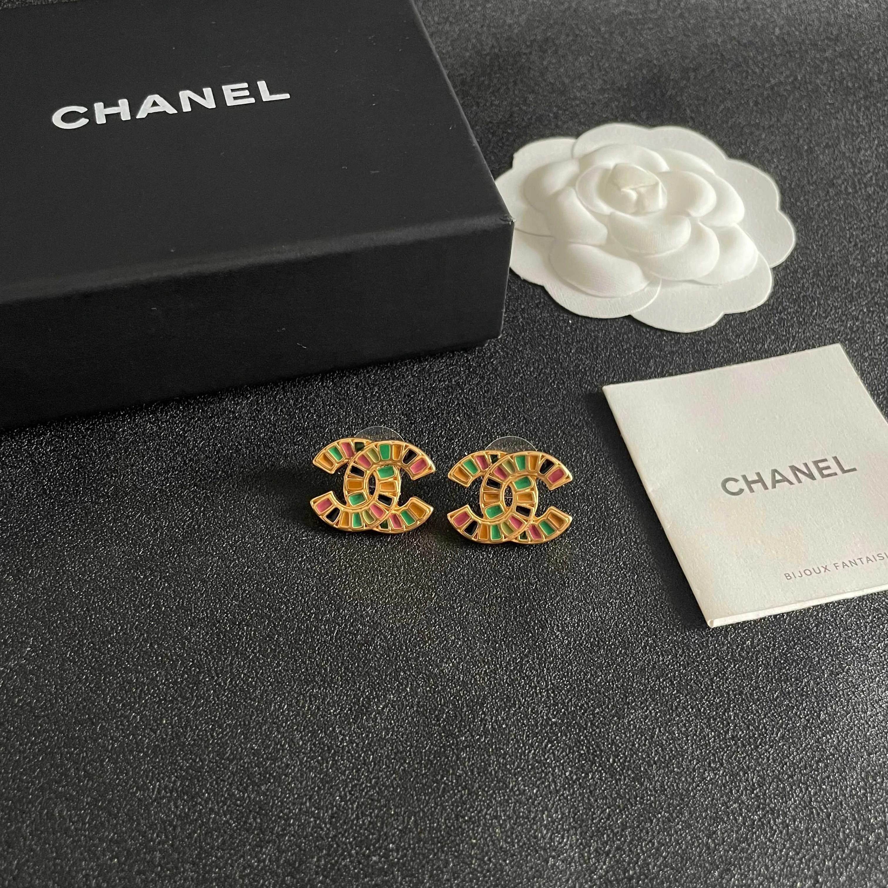 Chanel Earring