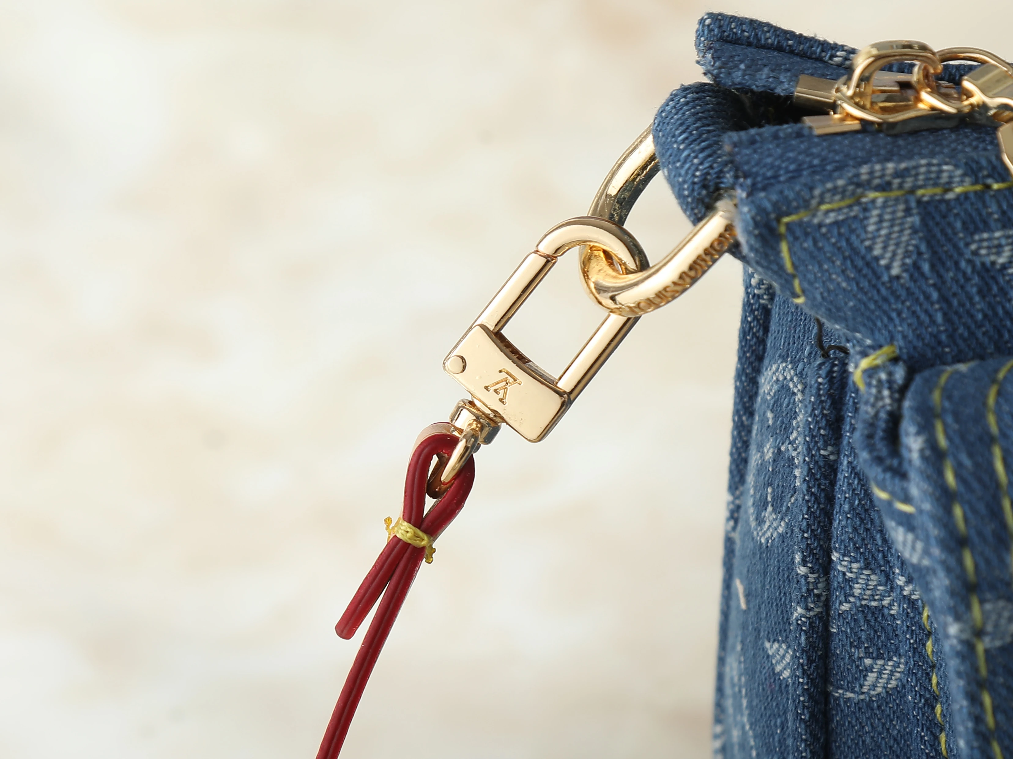 Pochette Accessories Cargo