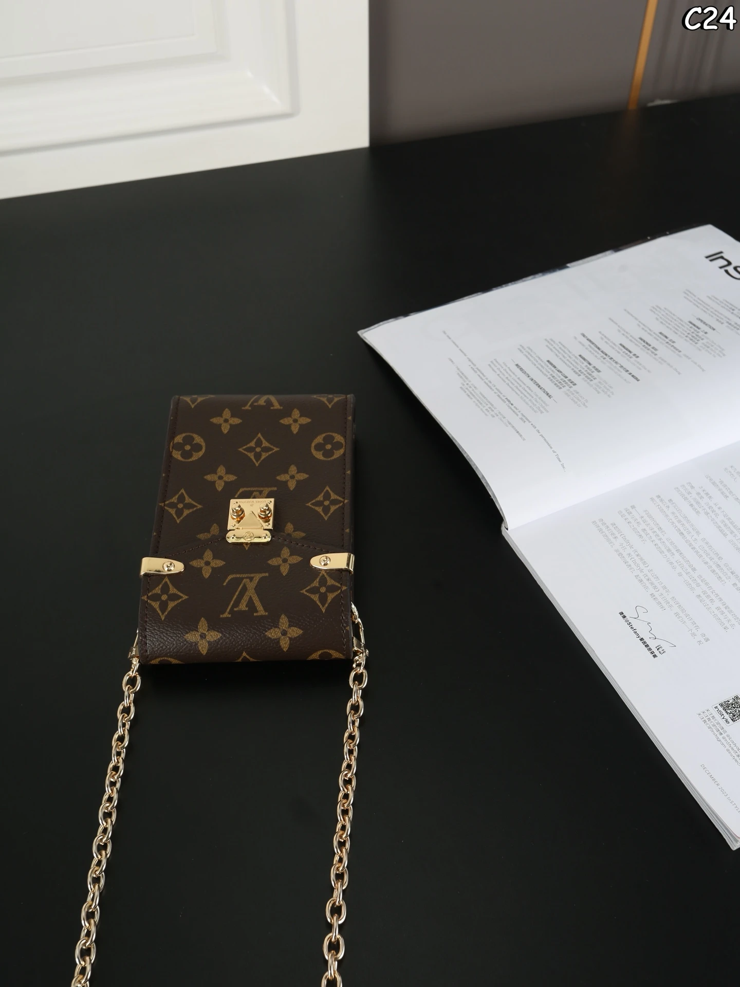 LV Metis Phone Chain Bag