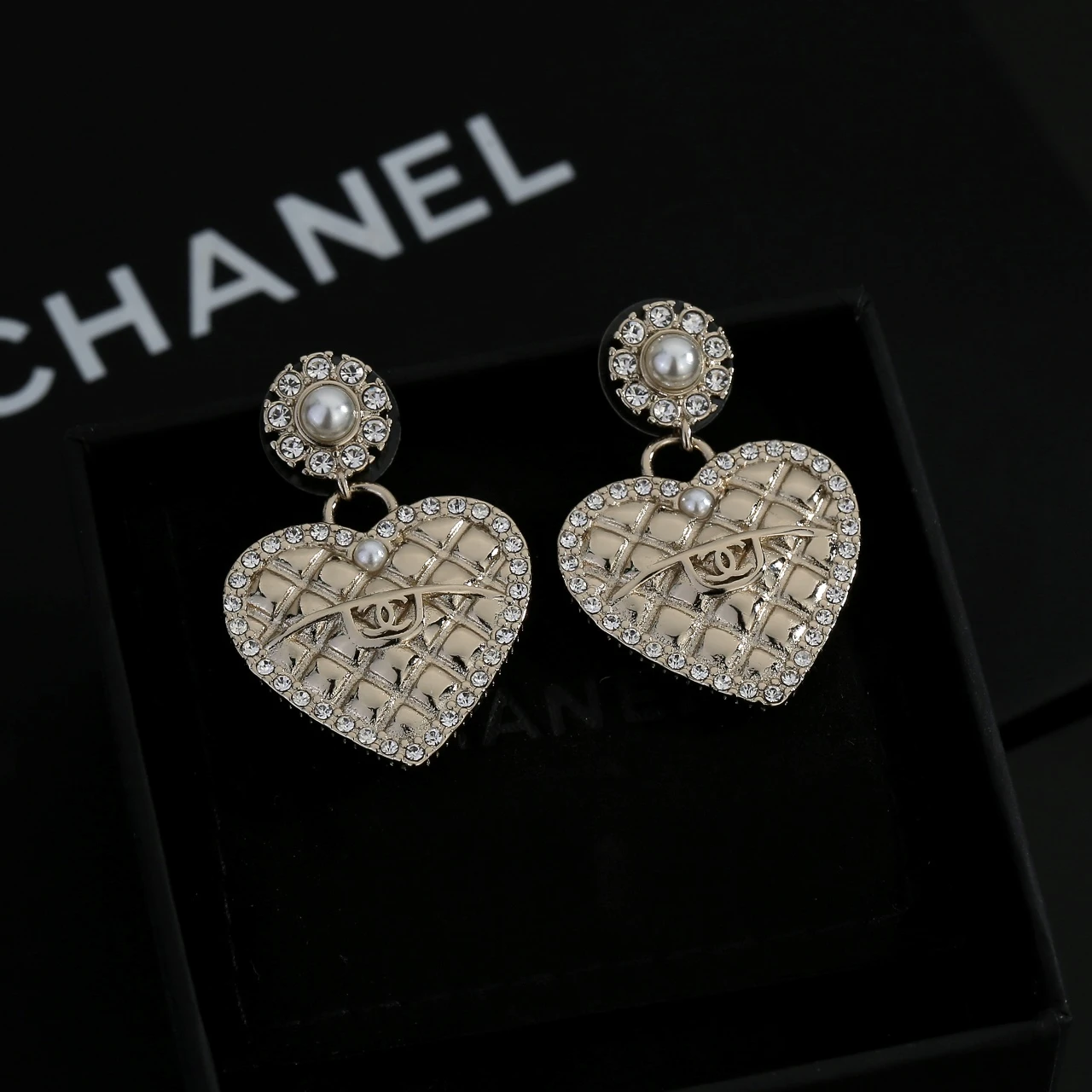 Chanel Earring