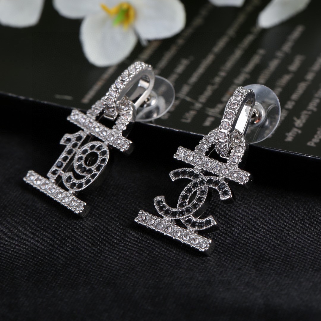 Chanel Earring