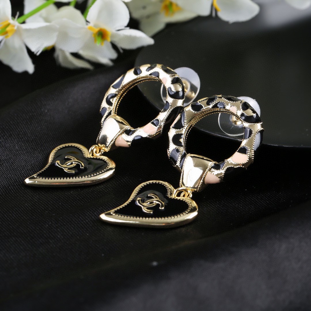 Chanel Earring