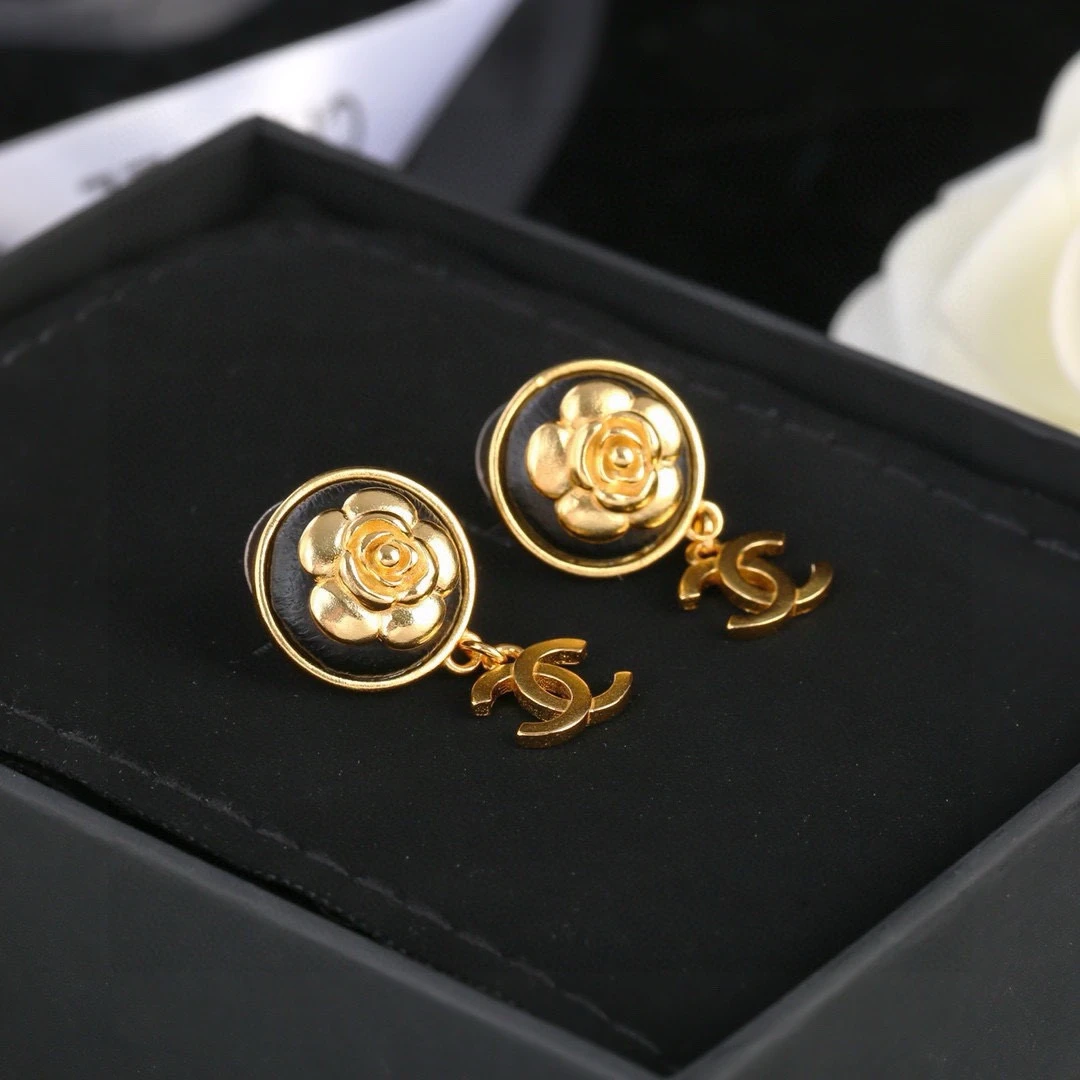Chanel Earring