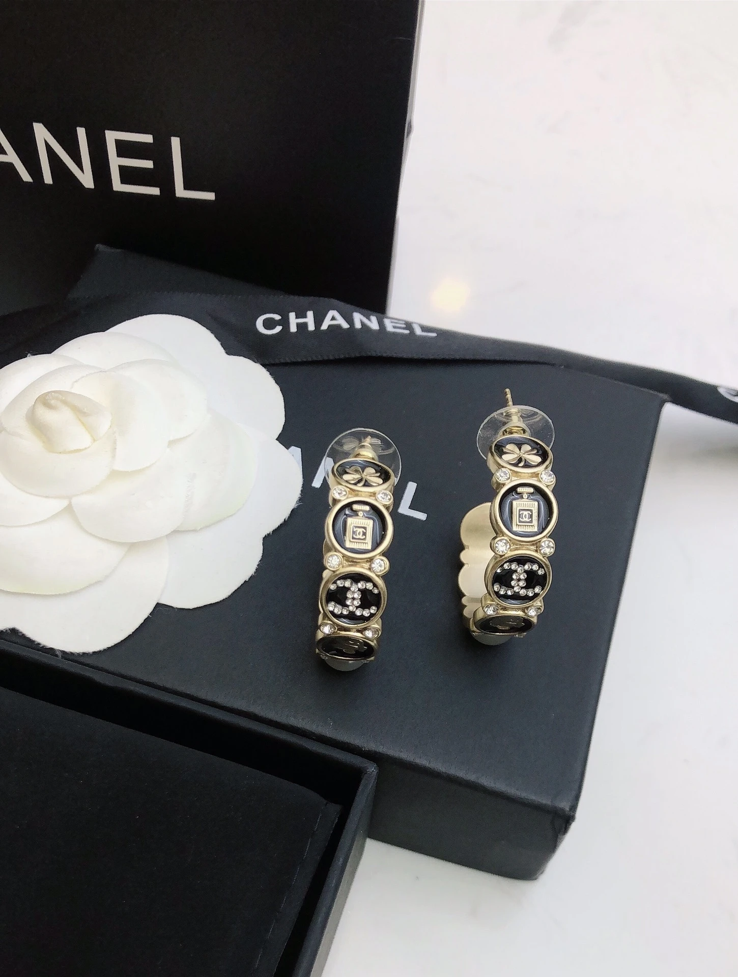 Chanel Earring