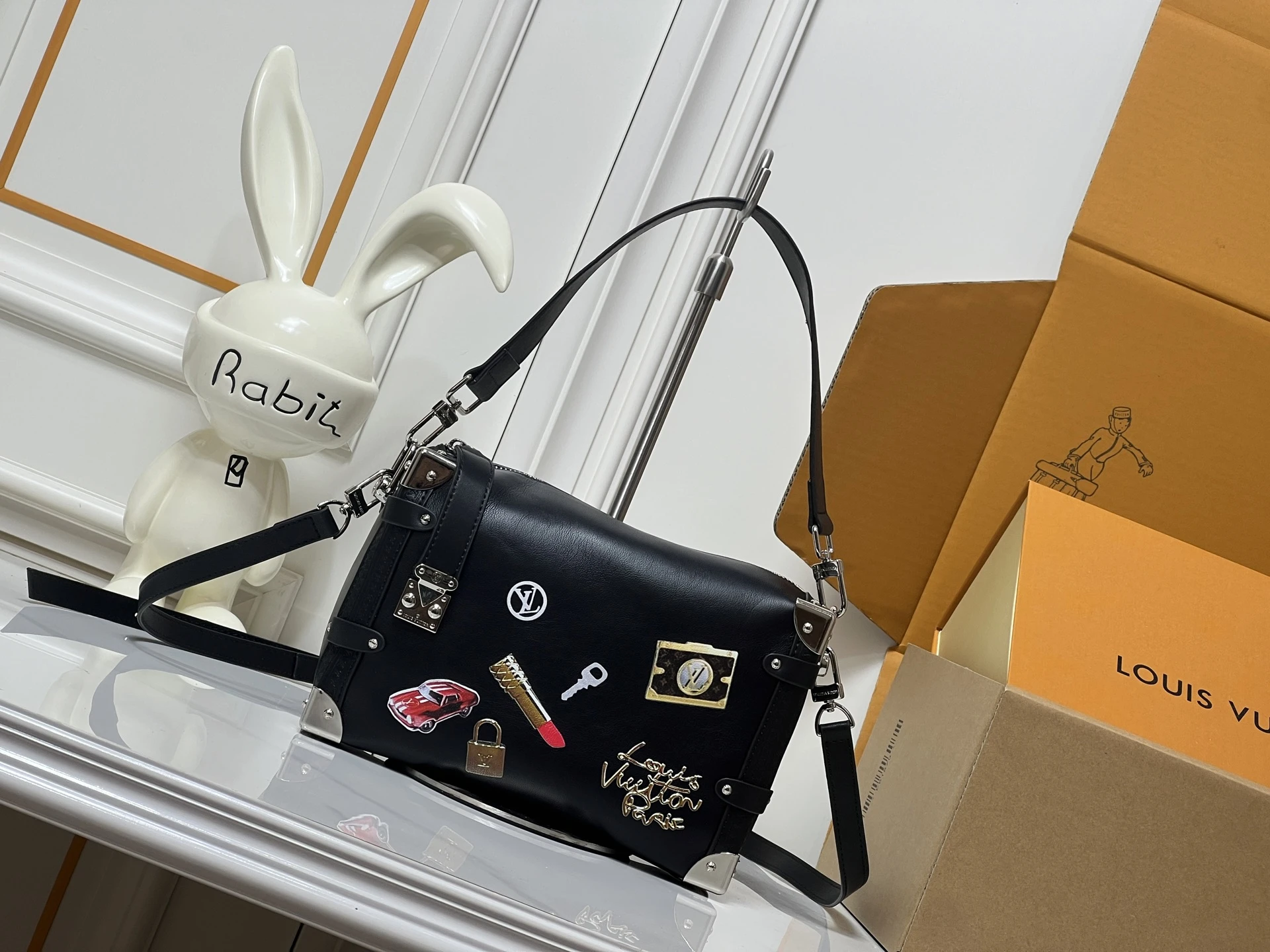 LV SIDE TRUNK