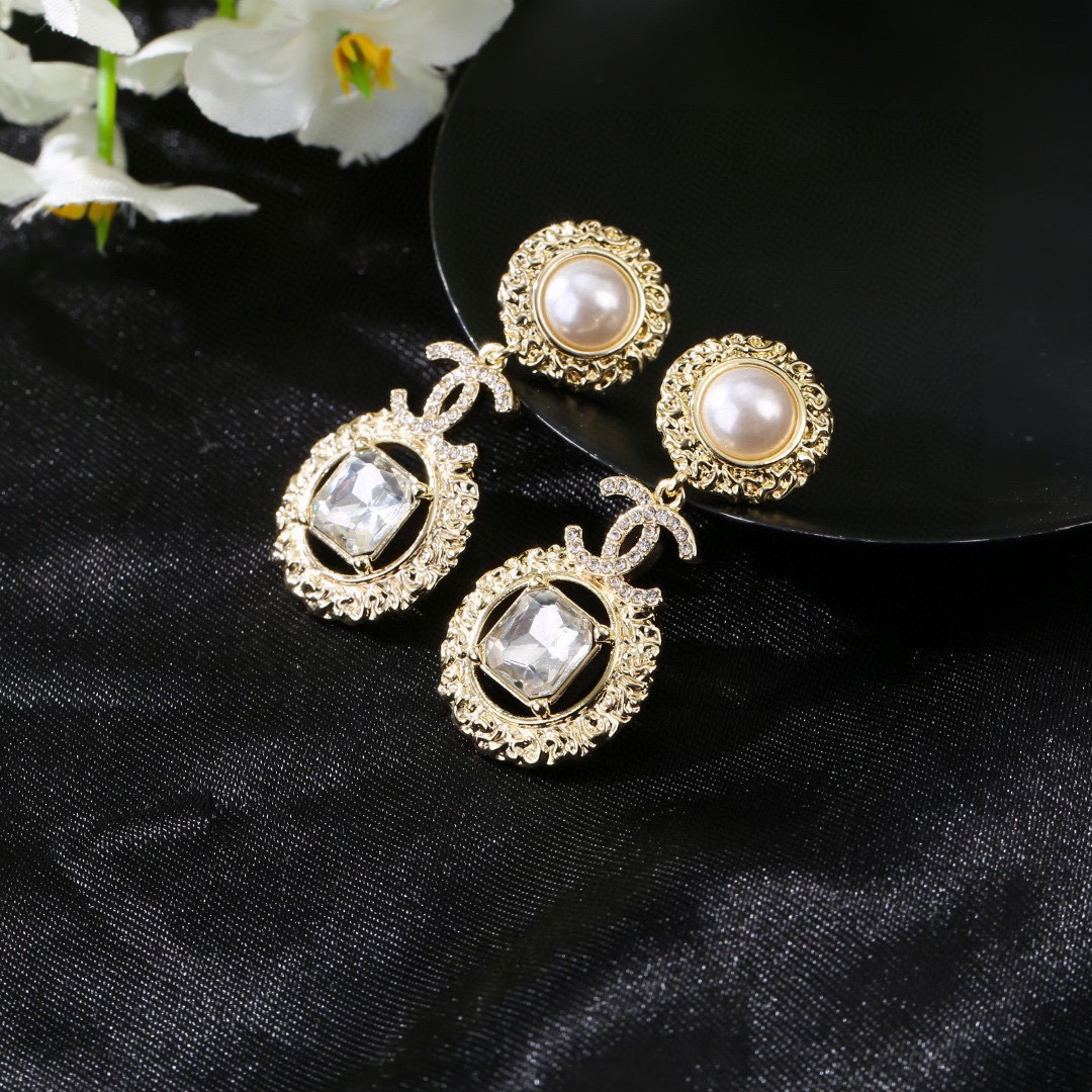 Chanel Earring