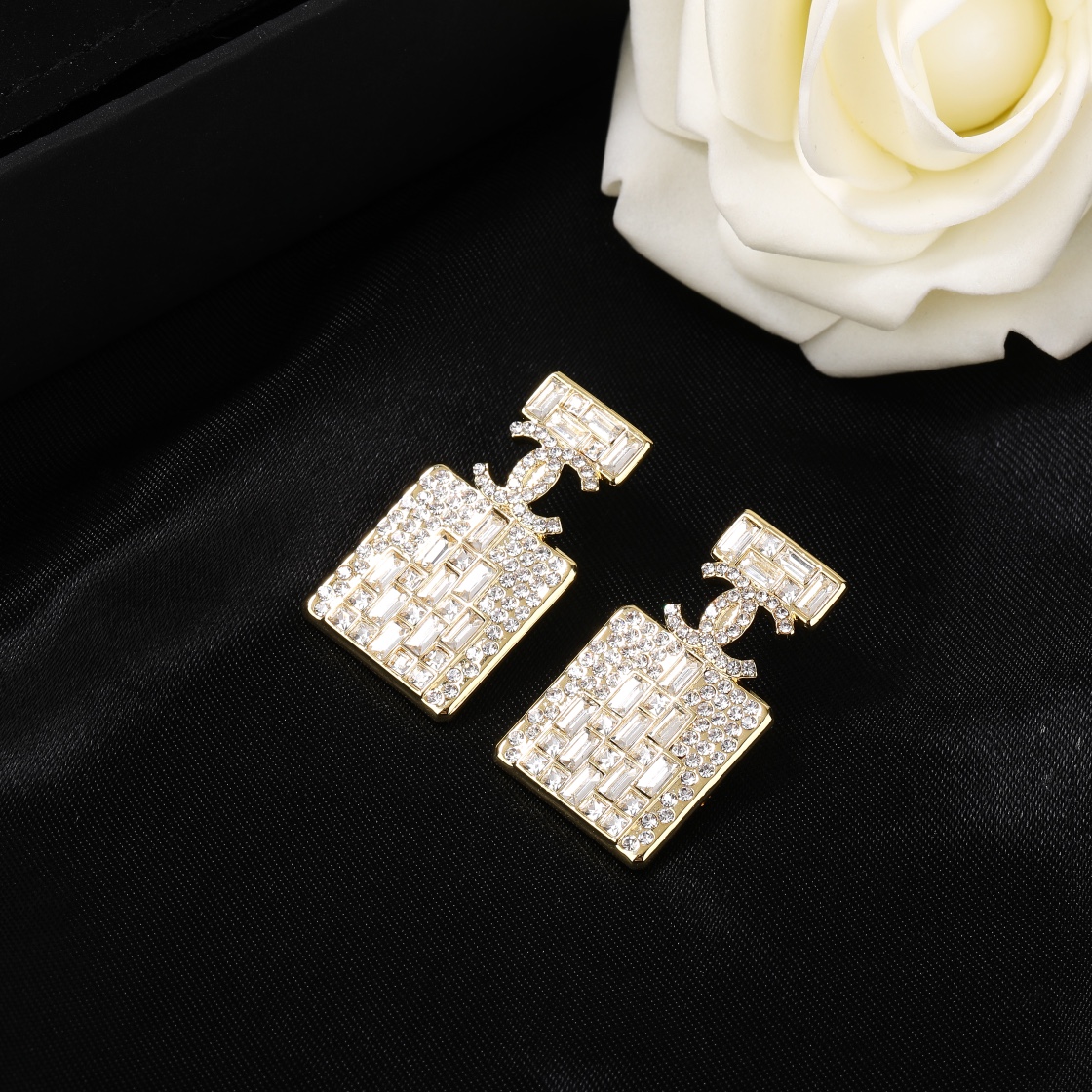Chanel Earring