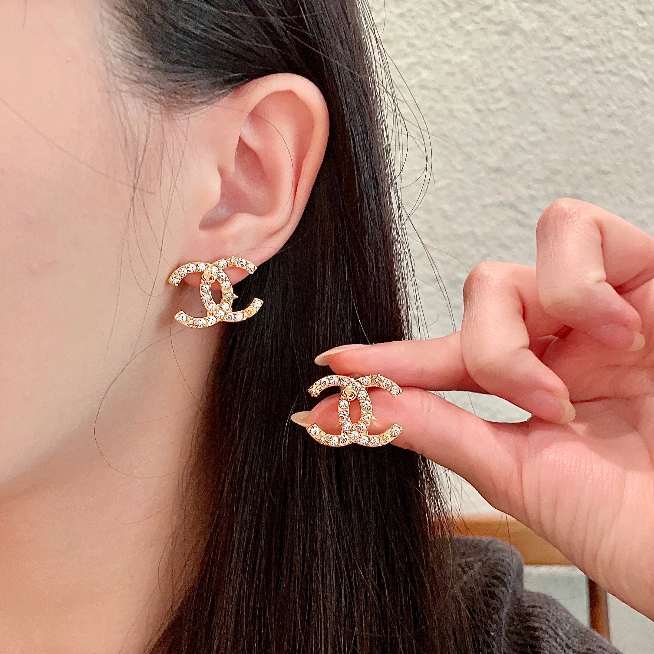 Chanel Earring 17