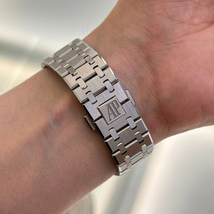 ROYAL OAK SELFWINDING CHRONOGRAPH Ref. 26240ST.OO.1320ST.02