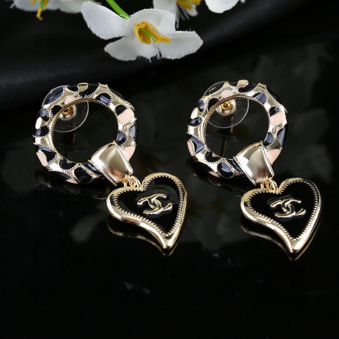 Chanel Earring