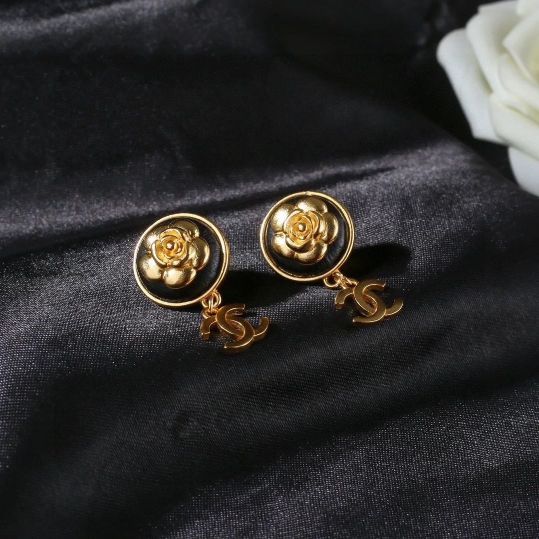 Chanel Earring