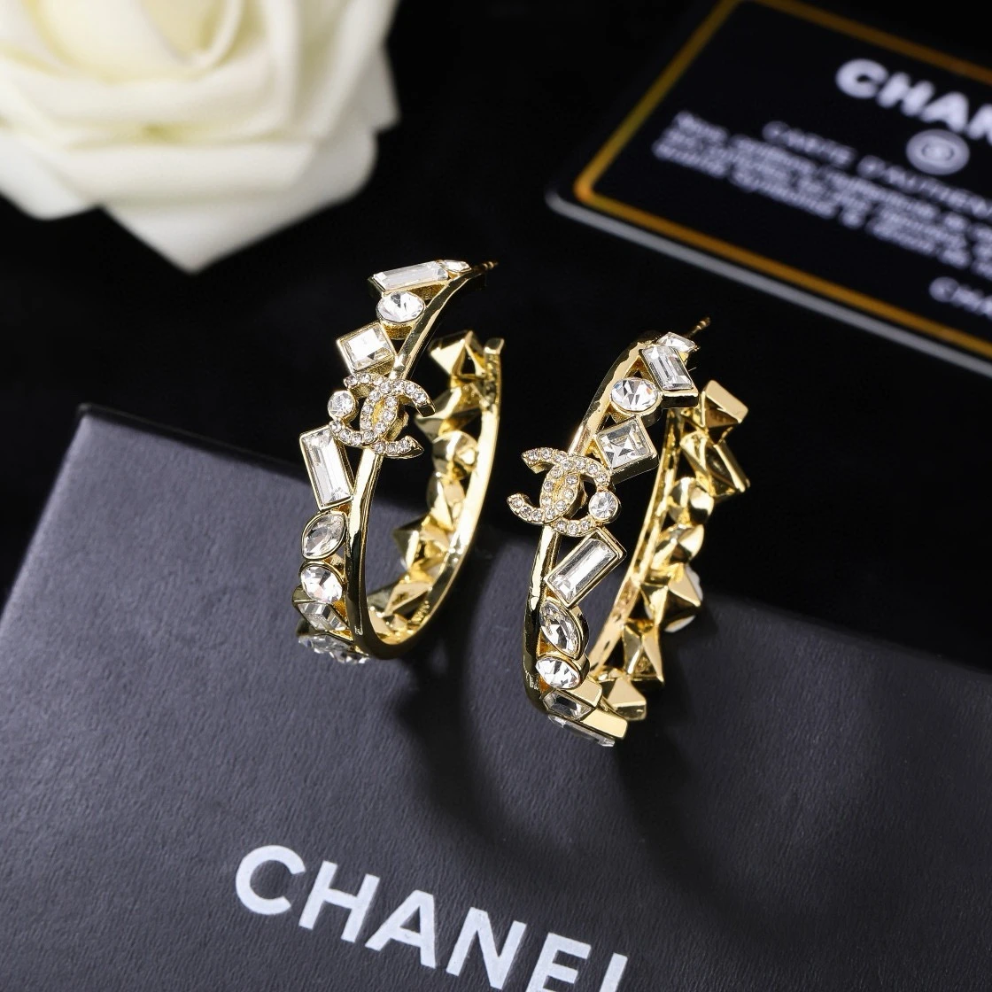 Chanel Earring